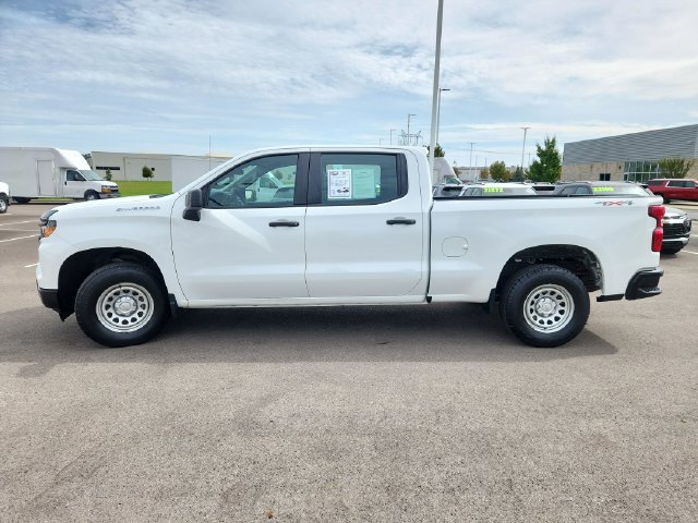 Used 2022 Chevrolet Silverado 1500 W/T w/ Trailering Package AWD/4WD image 4