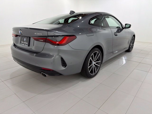 Certified 2023 BMW 430i xDrive Coupe w/ Premium Package AWD/4WD image 5