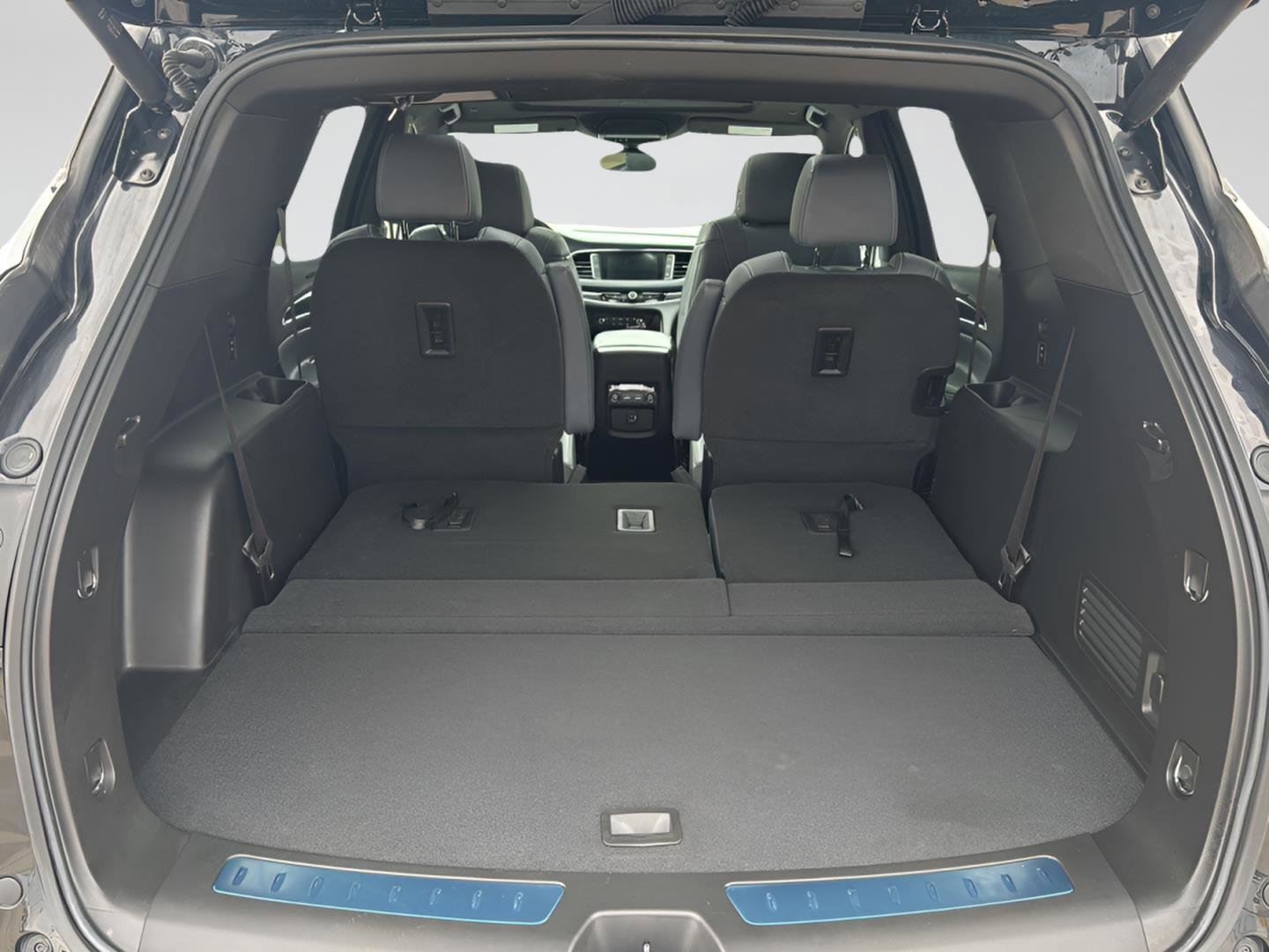 Used 2024 Buick Enclave Essence w/ Experience Buick Package image 22