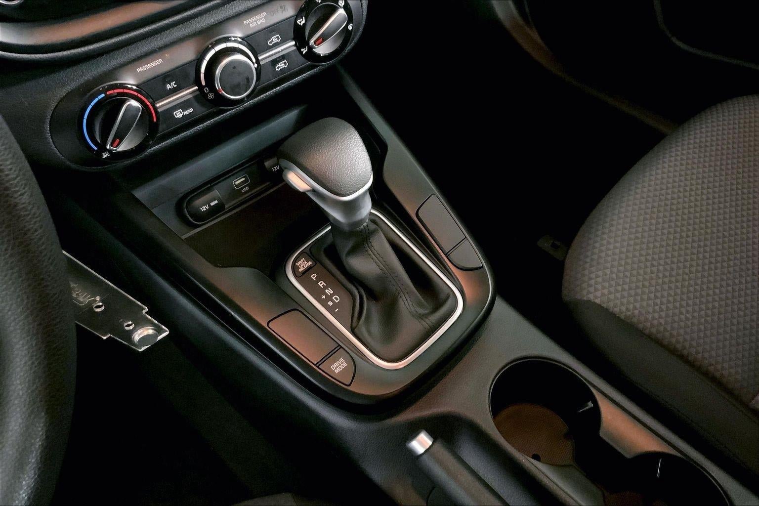 Certified 2025 Kia Soul LX FWD image 17