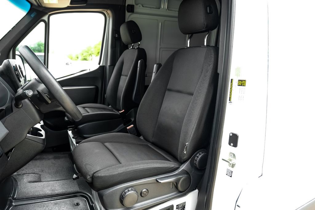 Used 2020 Mercedes-Benz Sprinter 2500 w/ Driver Convenience Package image 29