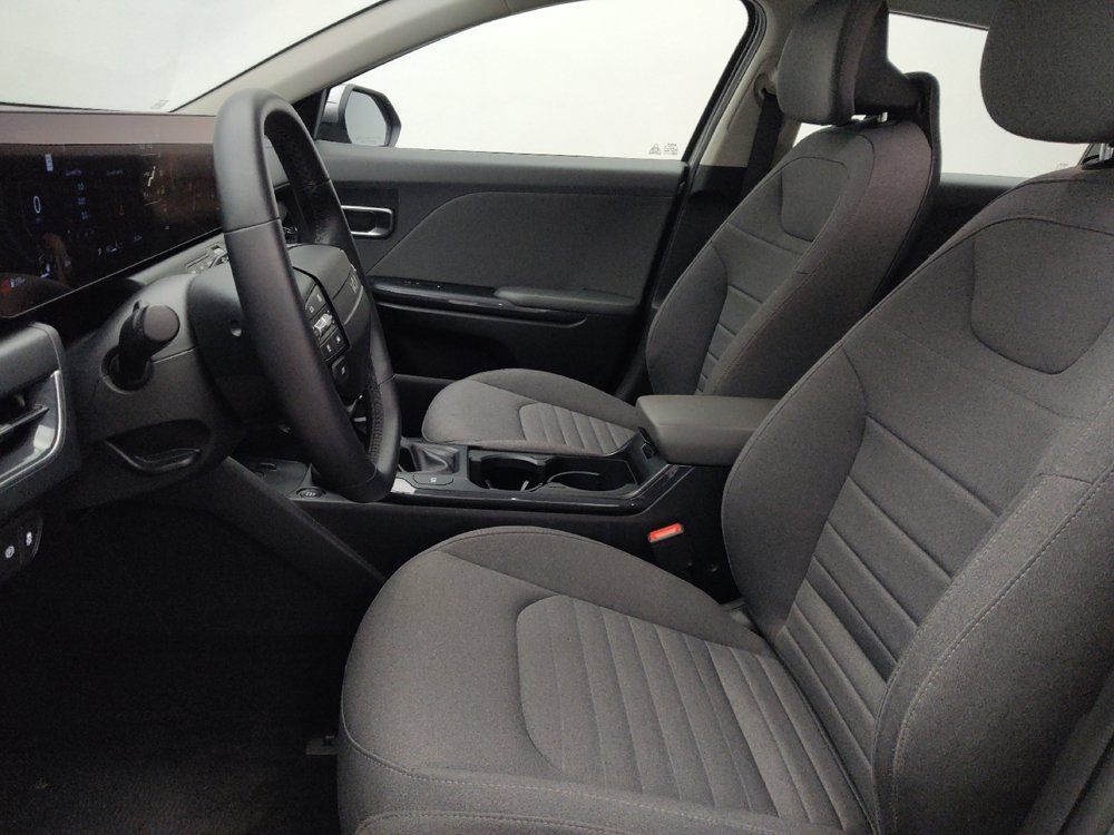 Used 2025 Kia K4 EX FWD image 17