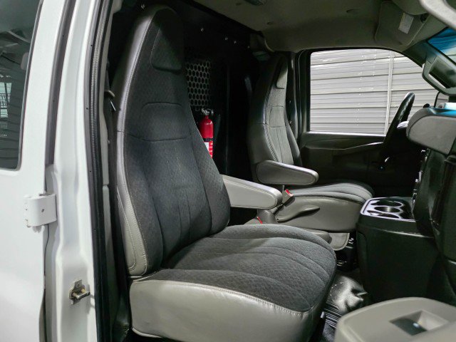 Used 2021 Chevrolet Express 2500 w/ Driver Convenience Package image 18