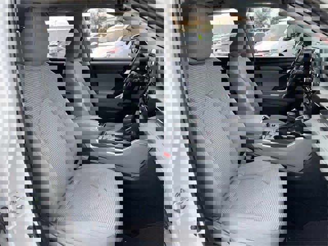 Used 2022 Toyota Highlander LE image 25