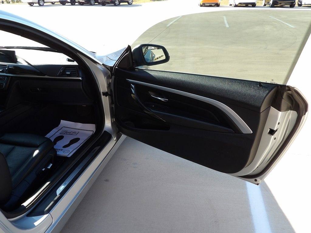 Used 2016 BMW 428i xDrive Coupe AWD/4WD image 29