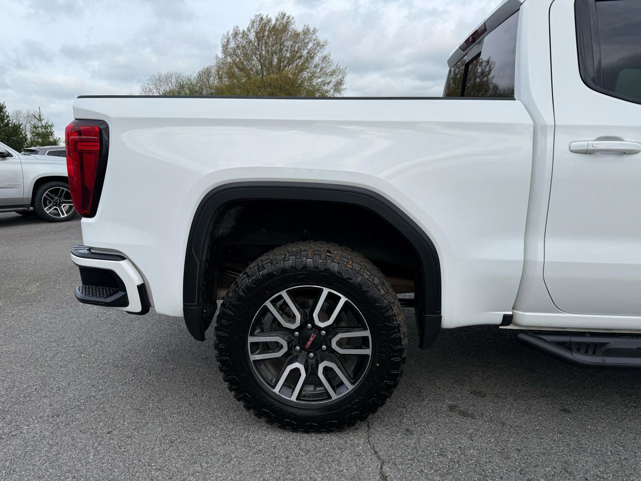 Used 2019 GMC Sierra 1500 AT4 w/ AT4 Premium Package AWD/4WD image 37