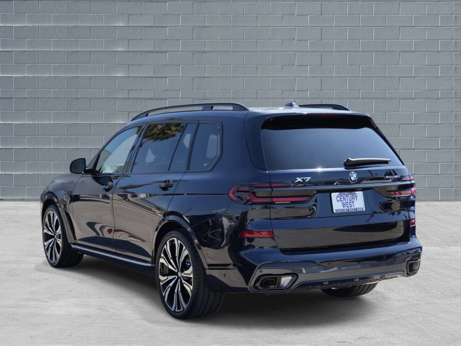 New 2026 BMW X7 xDrive40i image 3