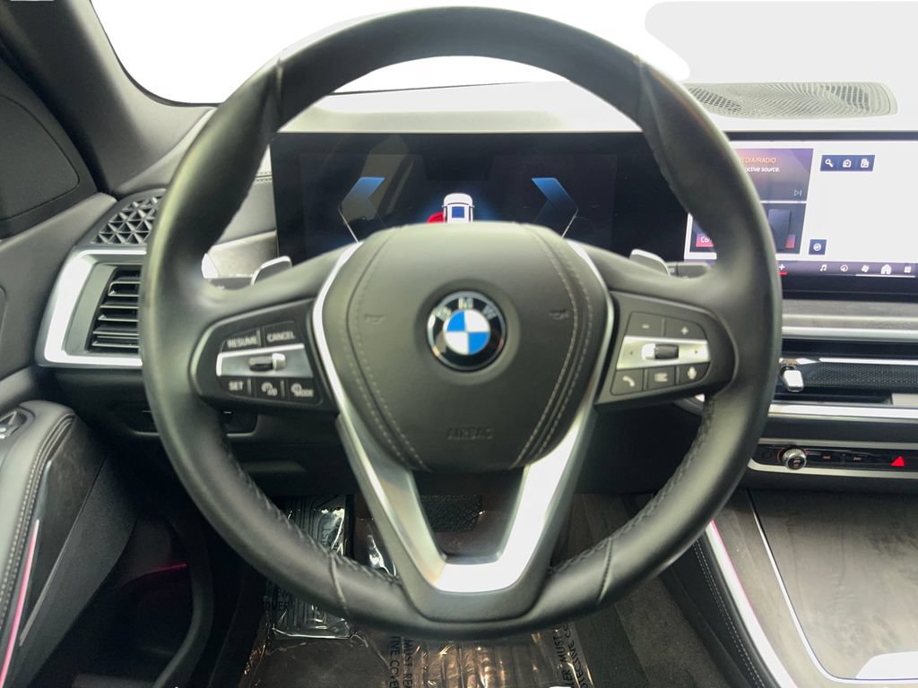 Used 2024 BMW X5 xDrive40i w/ Parking Assistance Package AWD/4WD image 57