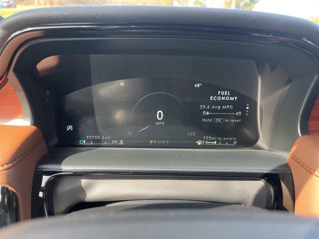 Used 2022 Lincoln Nautilus Reserve w/ Cargo Utility Package image 13