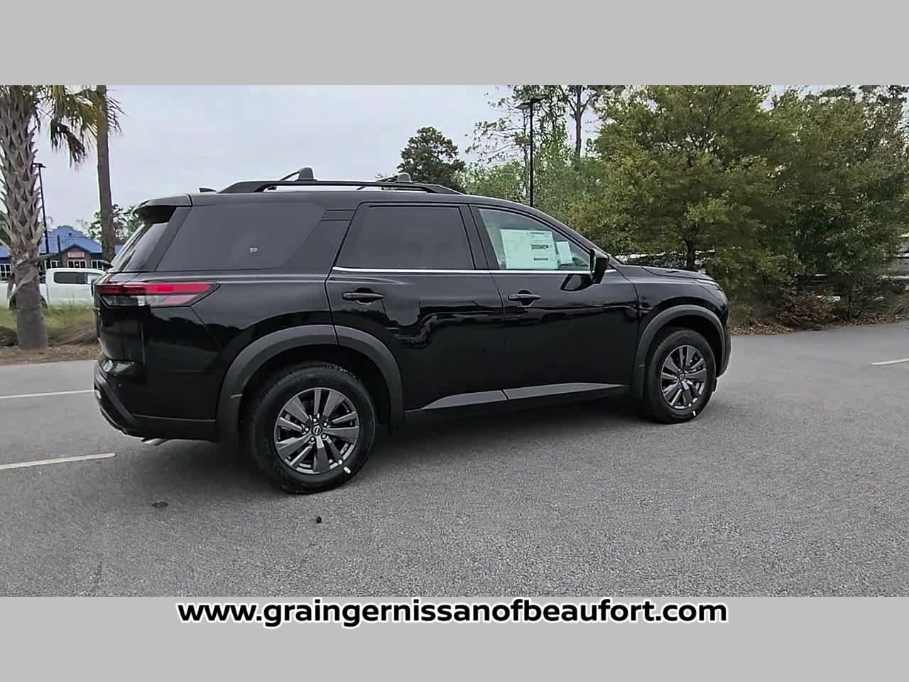 New 2026 Nissan Pathfinder SV FWD image 36