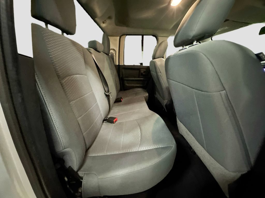 Used 2019 RAM 1500 Express AWD/4WD image 28