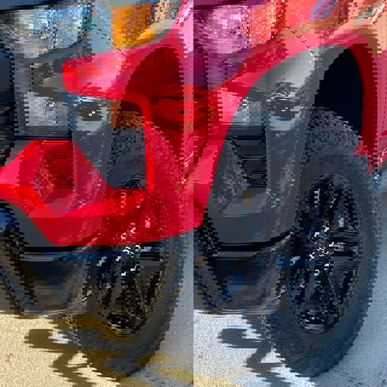 Used 2024 Chevrolet Silverado 1500 Custom Trail Boss w/ LPO, Dark Essentials Package image 9