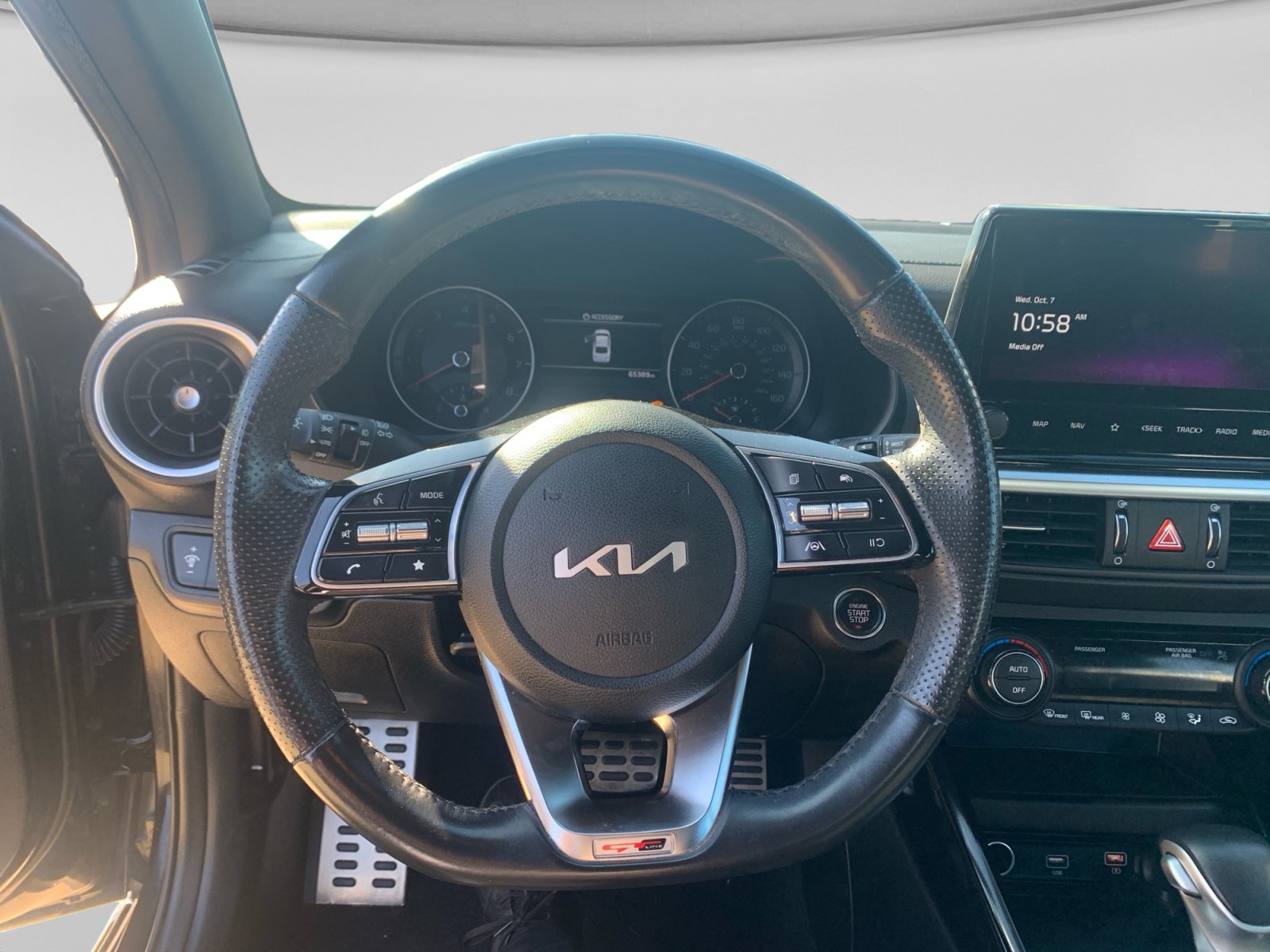 Used 2023 Kia Forte GT-Line FWD image 27