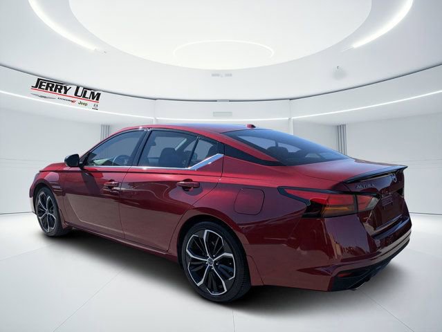 Used 2024 Nissan Altima 2.5 SR FWD image 5