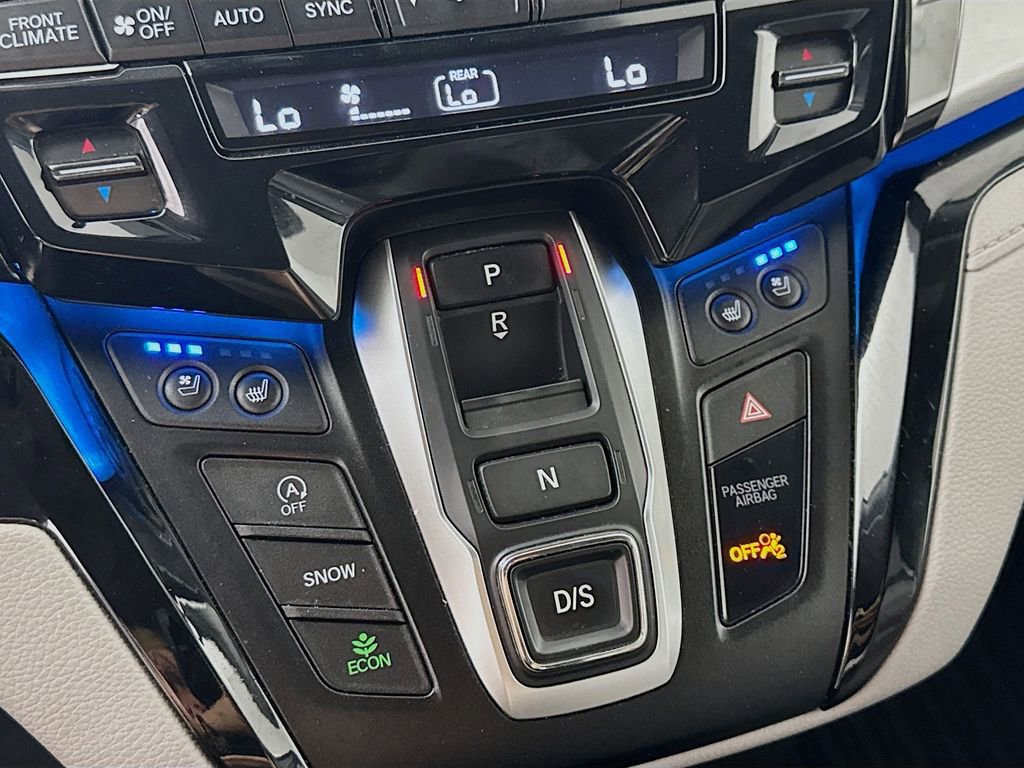 Used 2018 Honda Odyssey Elite image 18