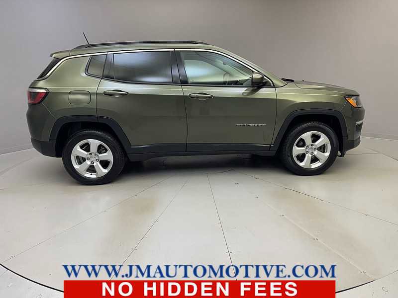 Used 2019 Jeep Compass Latitude w/ Popular Equipment Group image 6