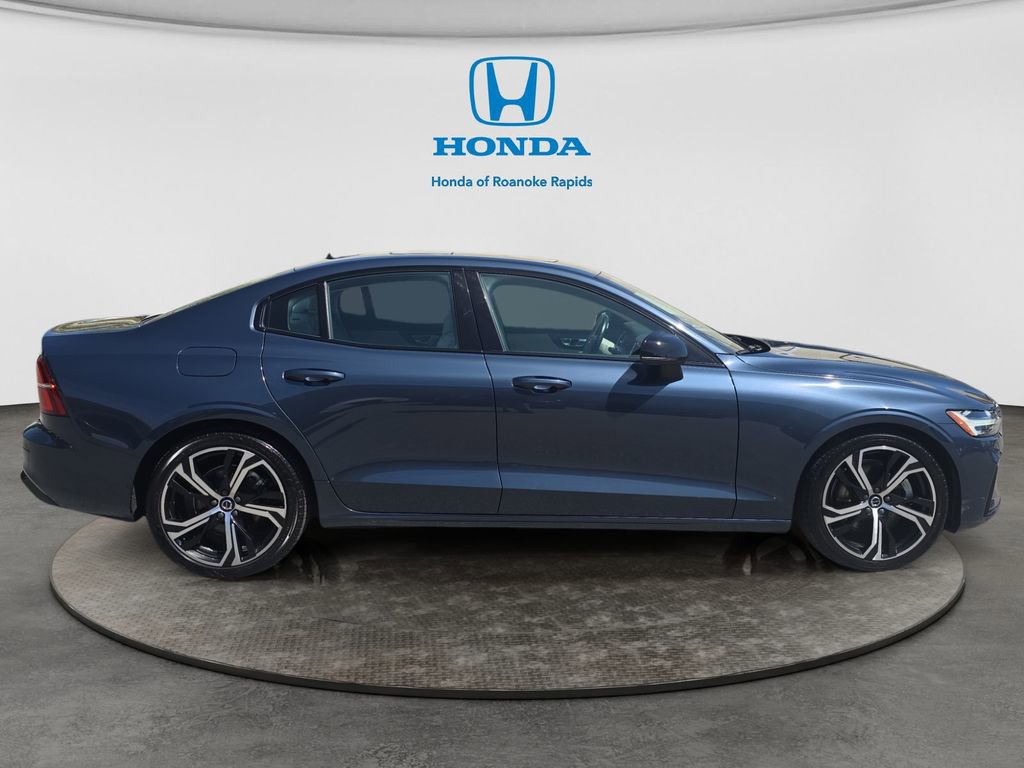 Used 2024 Volvo S60 B5 Core FWD image 6