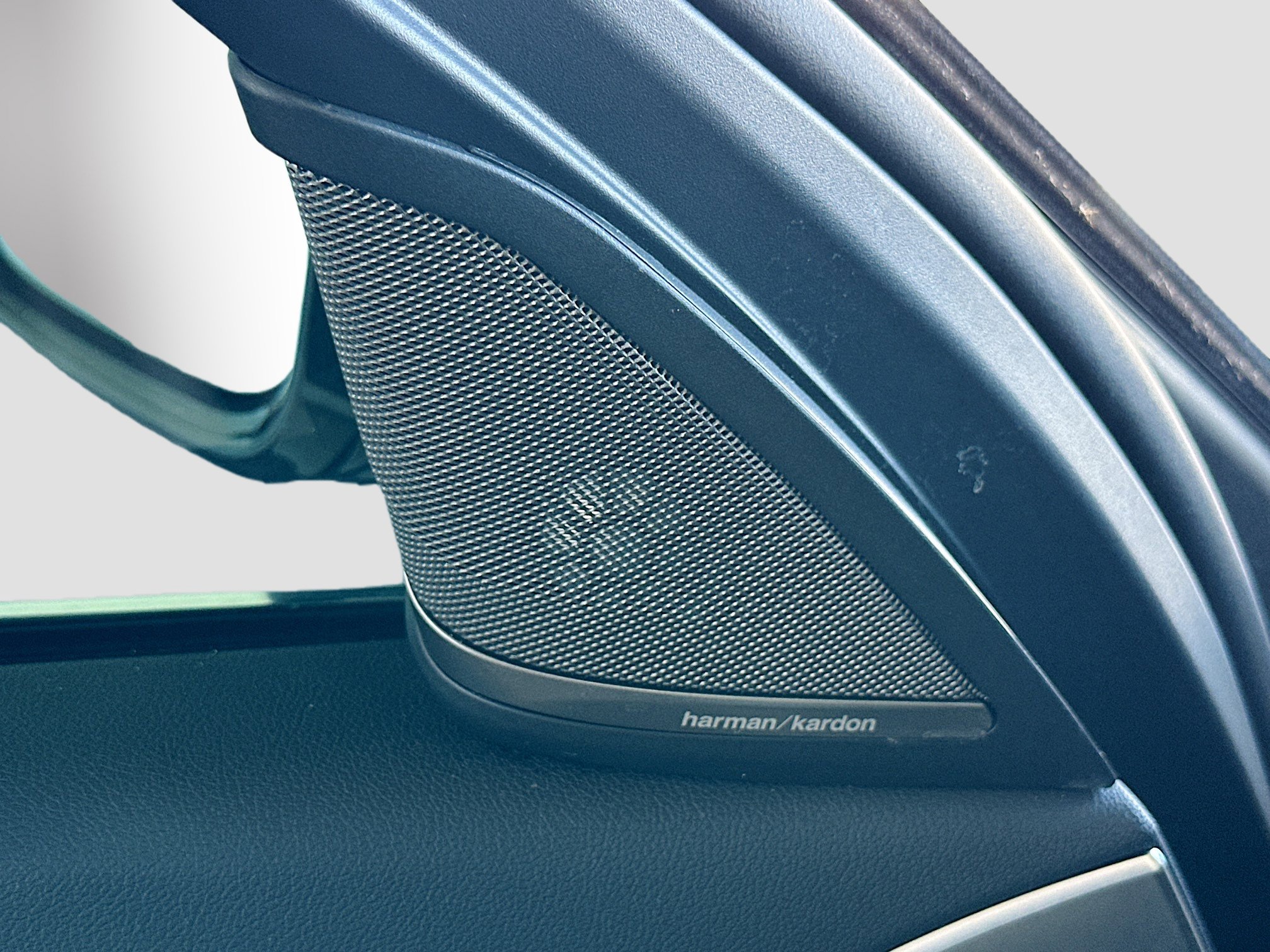 Certified 2023 BMW 540i w/ Premium Package image 19