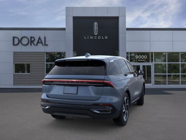 New 2026 Lincoln Nautilus Premier image 8