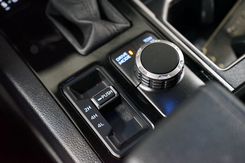 Used 2024 Toyota Tundra SR5 w/ SR5 Convenience Package image 23