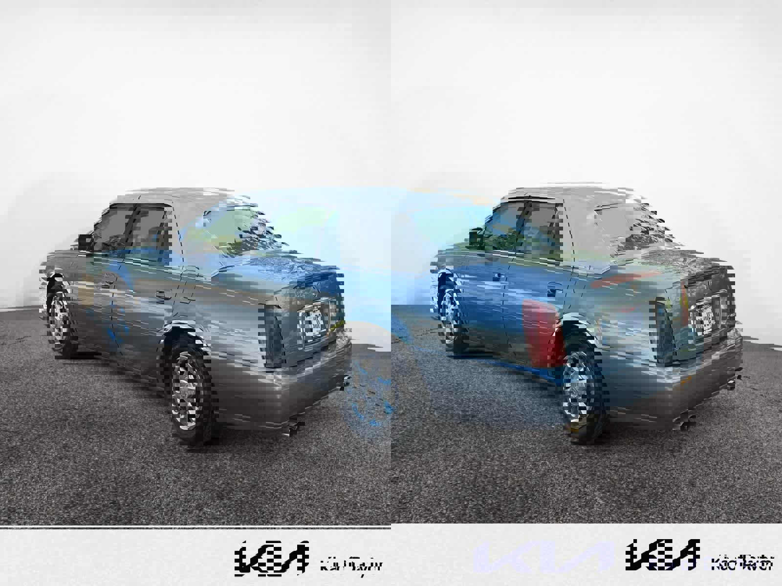 Used 2000 Cadillac De Ville w/ Comfort/Convenience Pkg FWD image 7