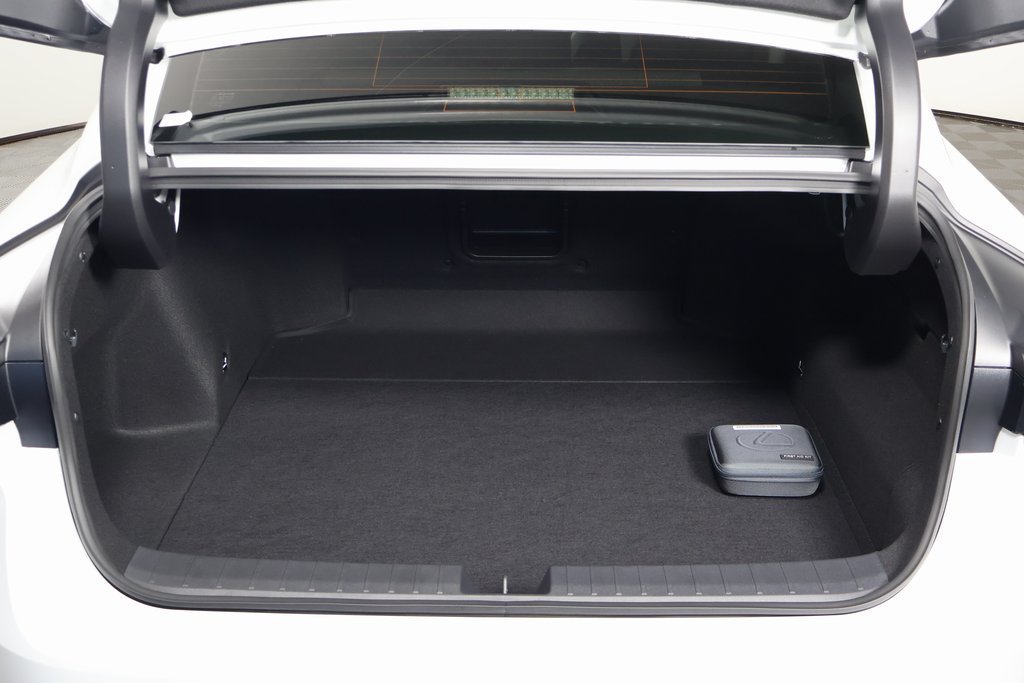 New 2026 Lexus ES 350h AWD w/ Convenience Package image 8