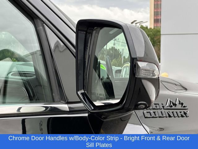 Used 2023 Chevrolet Tahoe High Country w/ Advanced Technology Package AWD/4WD image 27