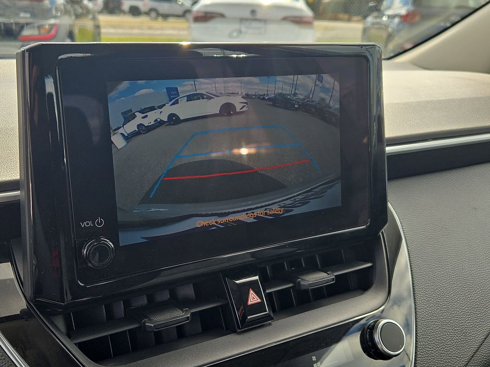 Used 2023 Toyota Corolla LE image 21