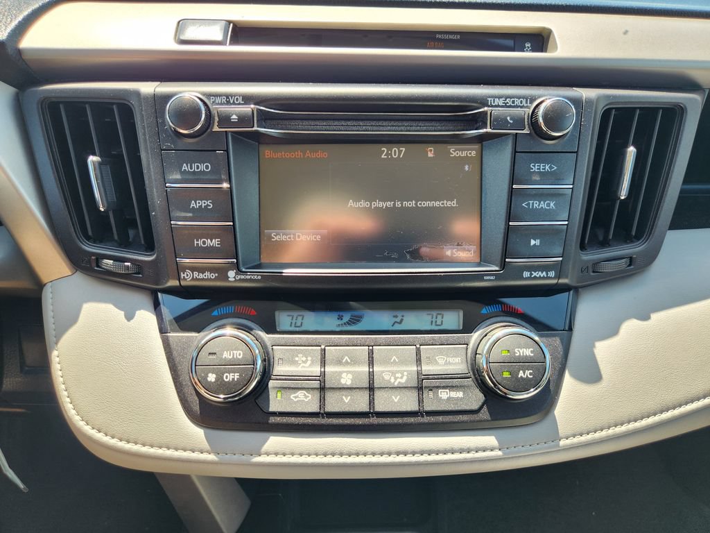 Used 2016 Toyota RAV4 XLE FWD image 11