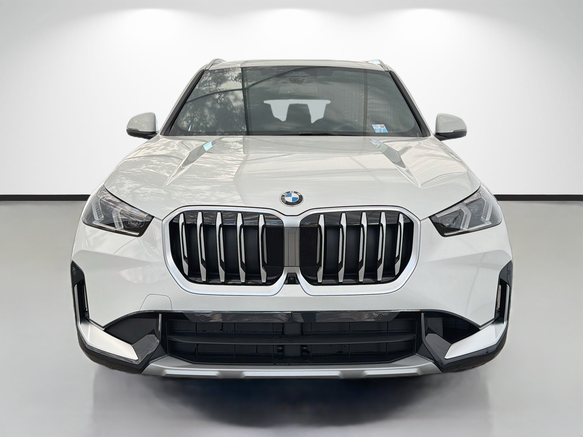 Used 2026 BMW X1 xDrive28i w/ Technology Package AWD/4WD image 8
