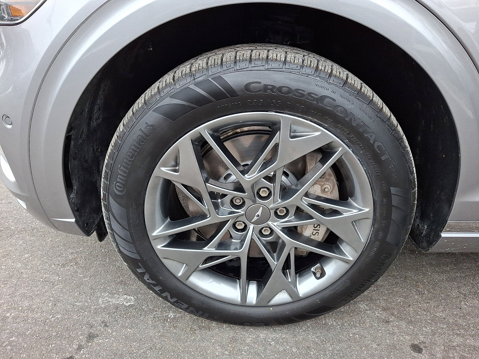 Used 2023 Genesis GV70 2.5T w/ Advanced Package image 28