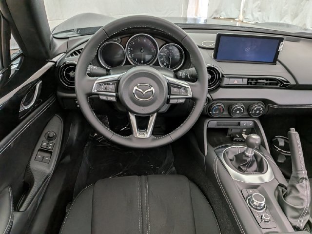 New 2026 MAZDA MX-5 Miata Club w/ Appearance Package RWD image 23