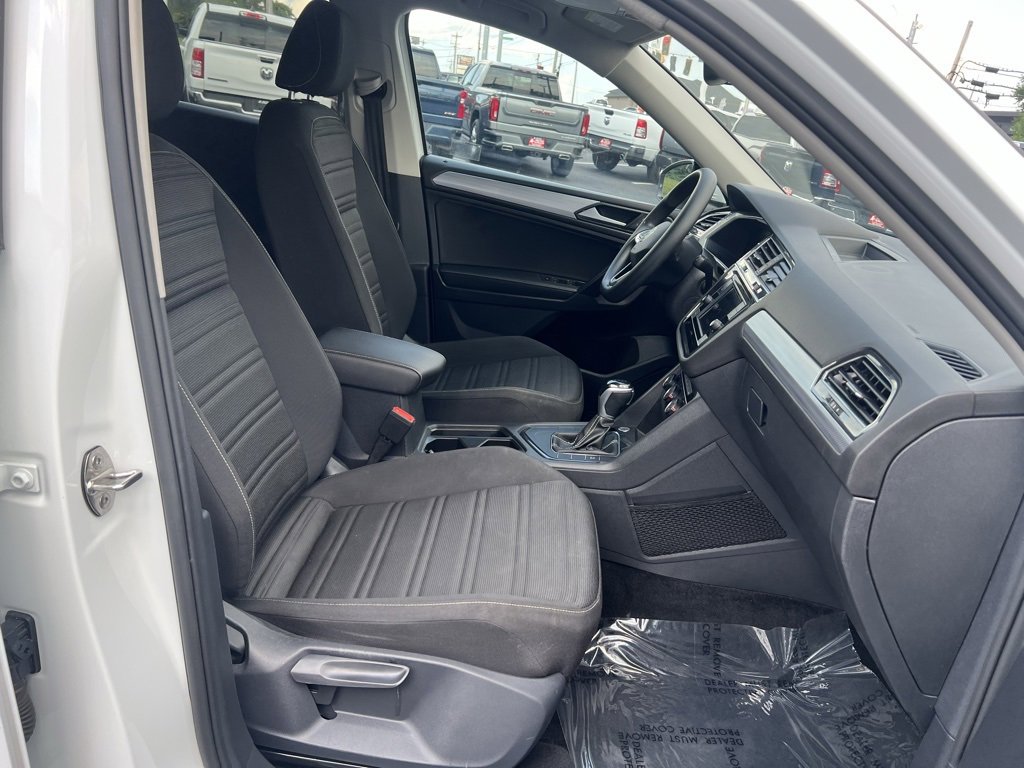 Used 2023 Volkswagen Tiguan S image 27