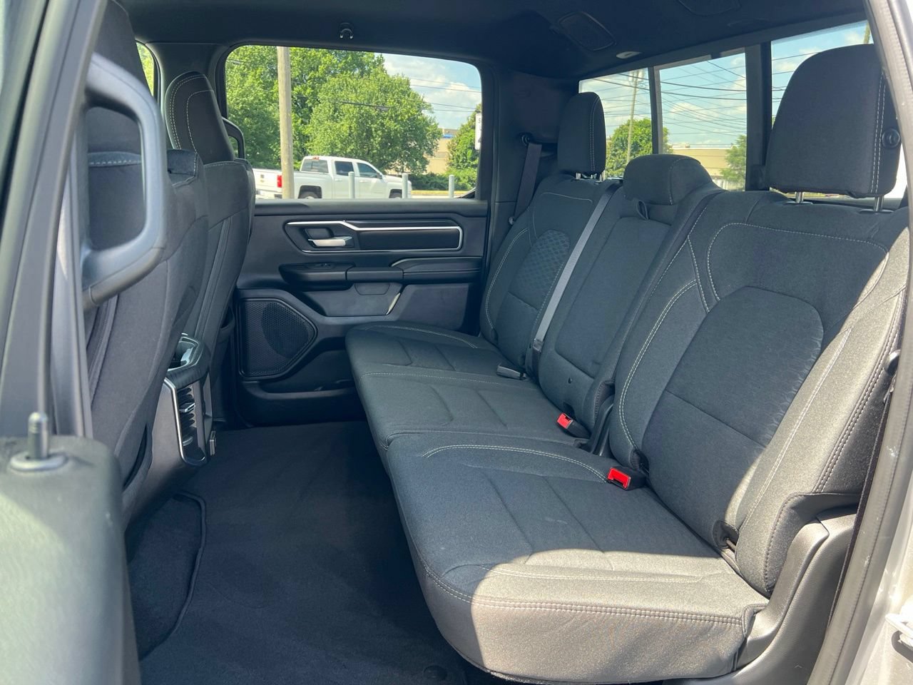 Used 2025 RAM 1500 Big Horn AWD/4WD image 22