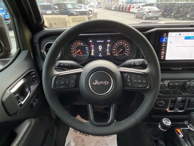 New 2025 Jeep Gladiator Sport image 28