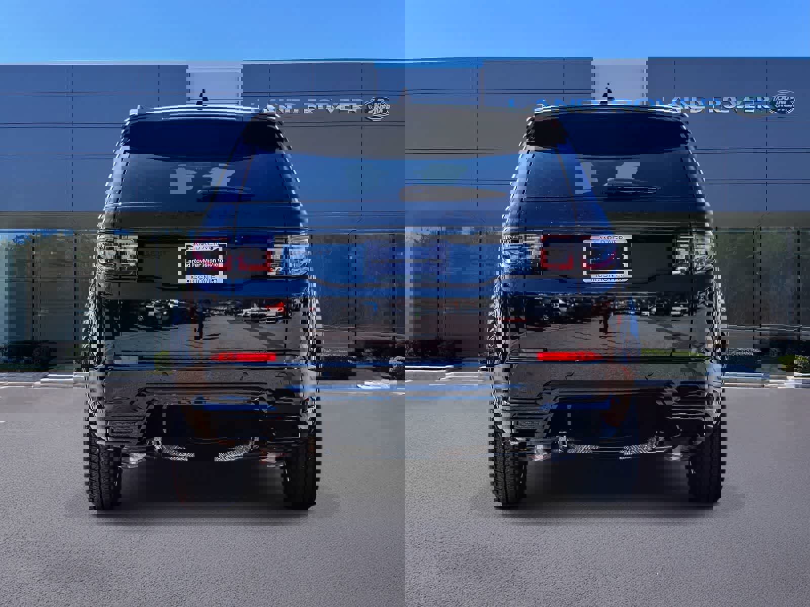 New 2026 Land Rover Discovery Sport Landmark image 5