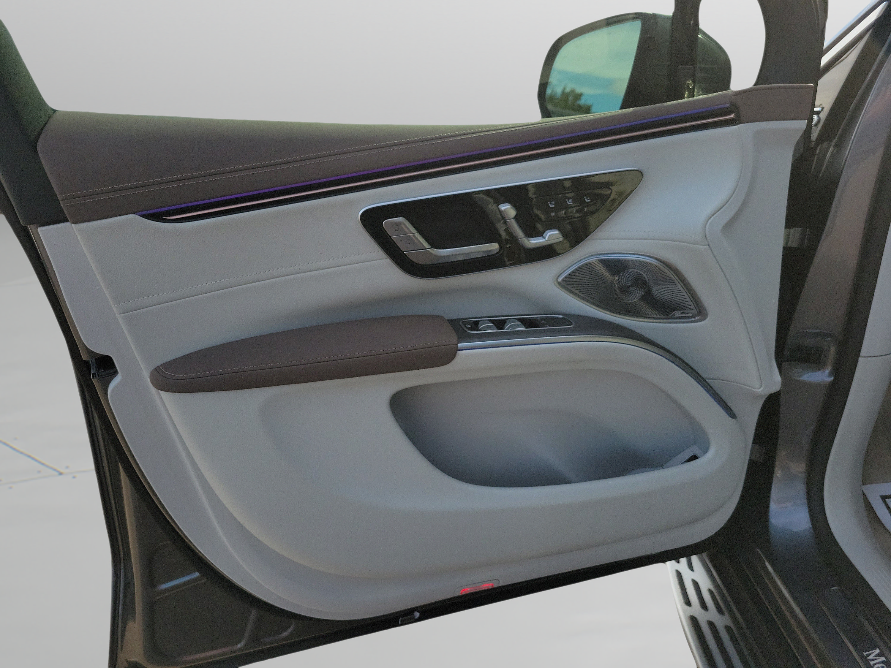 Certified 2024 Mercedes-Benz EQS 450+ SUV image 16