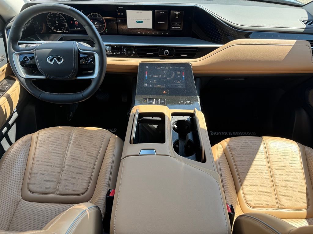 Used 2025 INFINITI QX80 Sensory AWD/4WD image 17