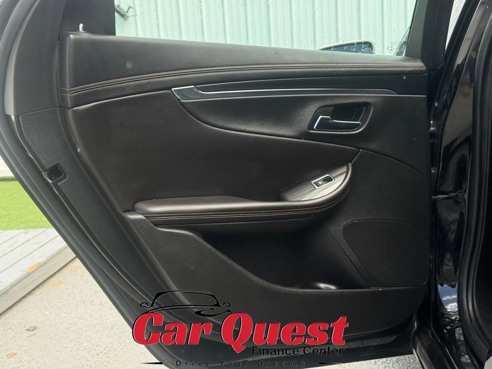 Used 2018 Chevrolet Impala Premier FWD image 12