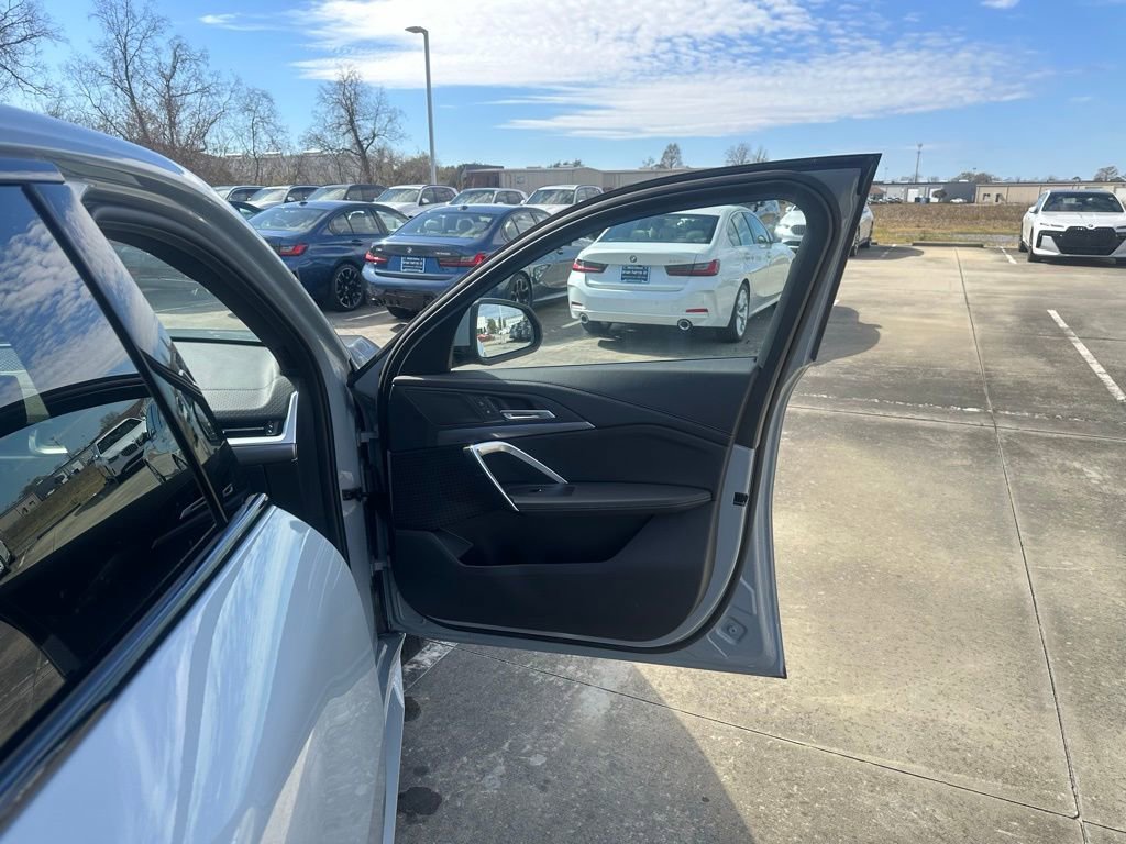 Certified 2025 BMW X2 xDrive28i image 29