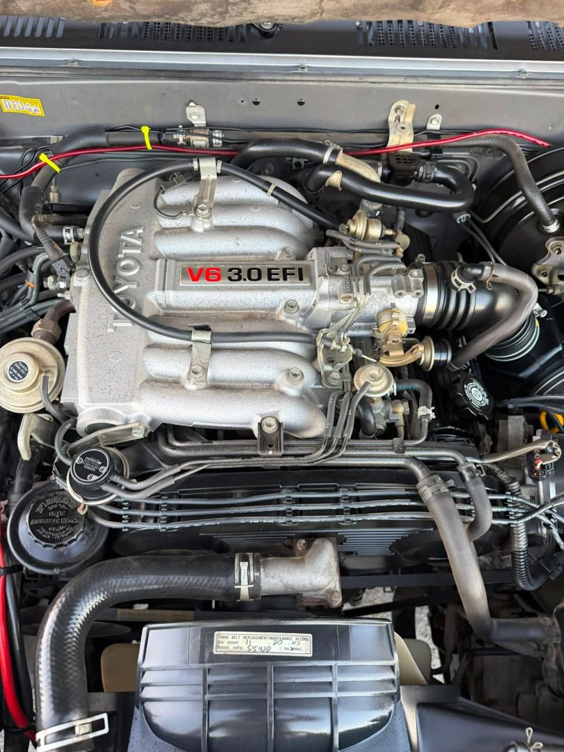 Used 1995 Toyota Pickup DX AWD/4WD image 36
