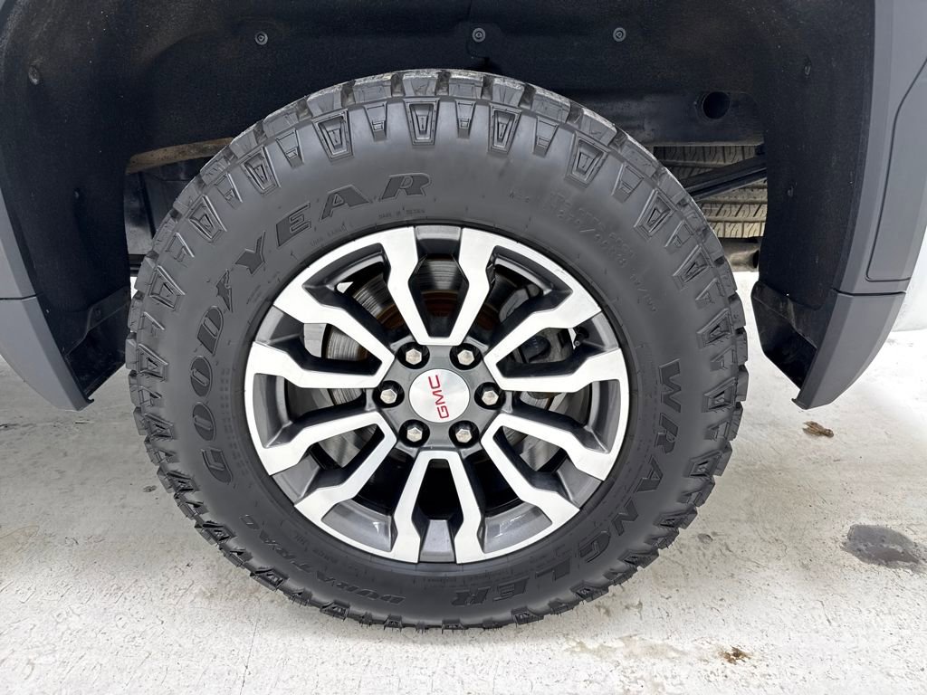 Used 2021 GMC Sierra 1500 AT4 AWD/4WD image 7