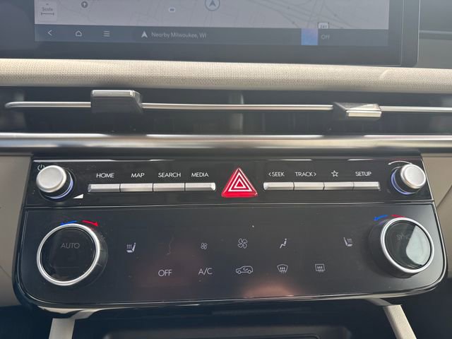 Certified 2025 Hyundai Tucson SEL AWD/4WD image 33