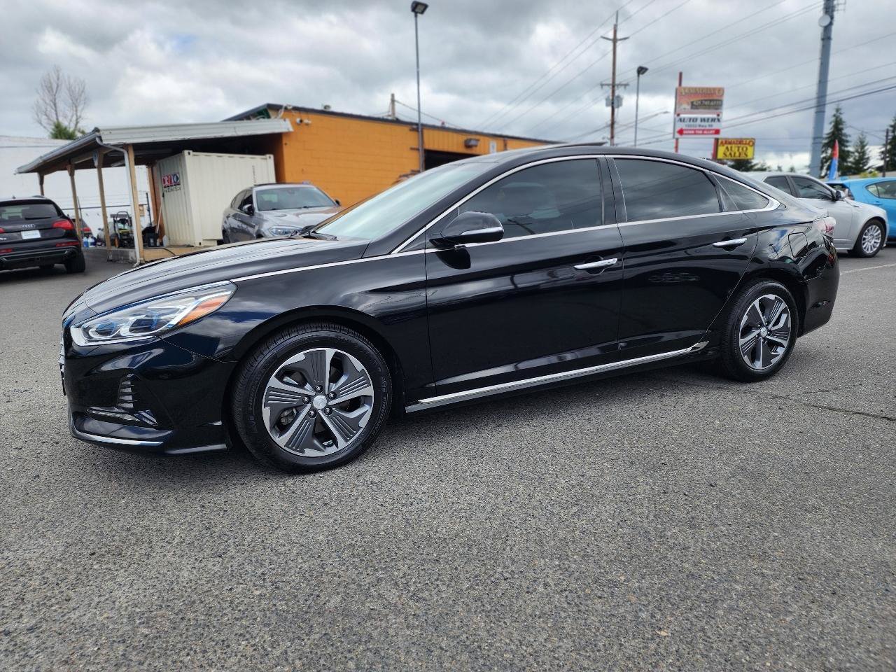Used 2018 Hyundai Sonata Limited FWD image 9