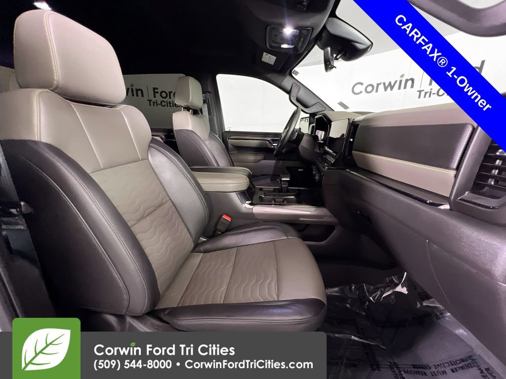 Used 2025 Chevrolet Silverado 1500 ZR2 w/ Technology Package AWD/4WD image 17