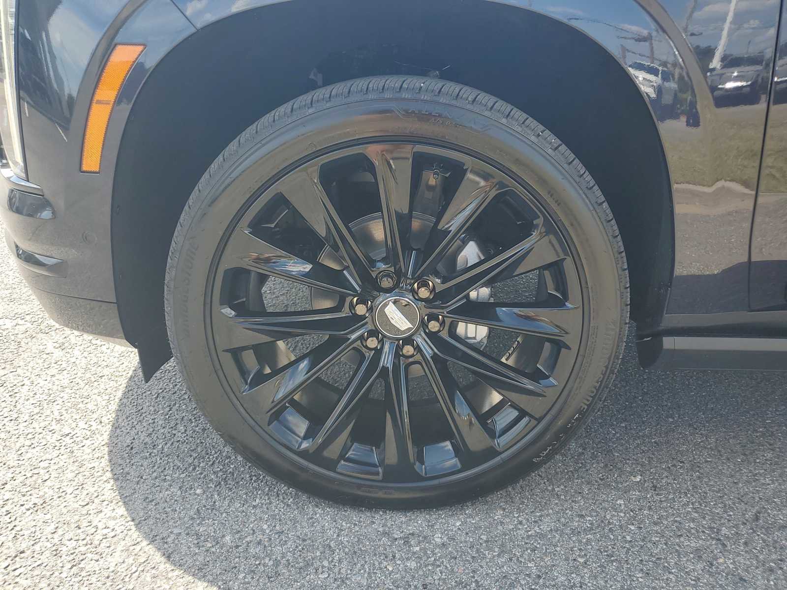 New 2025 Cadillac Escalade Sport Platinum w/ LPO, ONYX Package image 10