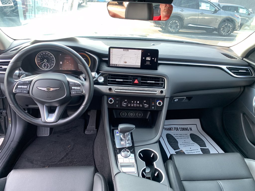 Used 2025 Genesis G70 2.5T AWD/4WD image 19