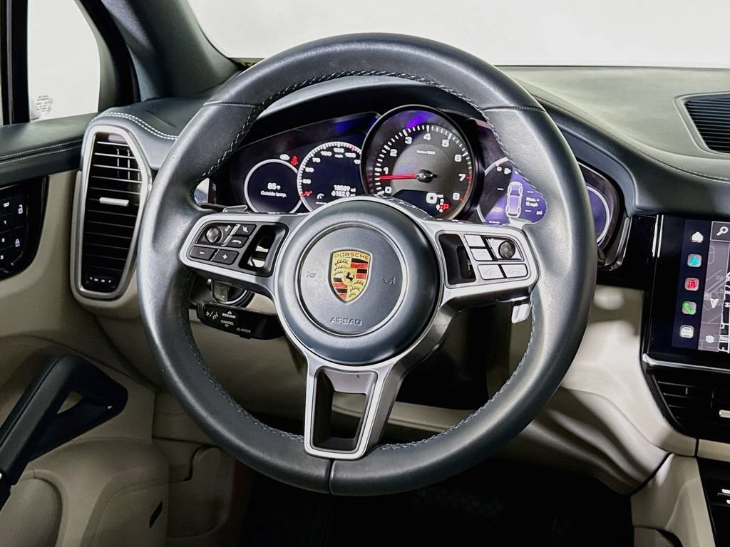 Certified 2023 Porsche Cayenne Platinum Edition AWD/4WD image 12