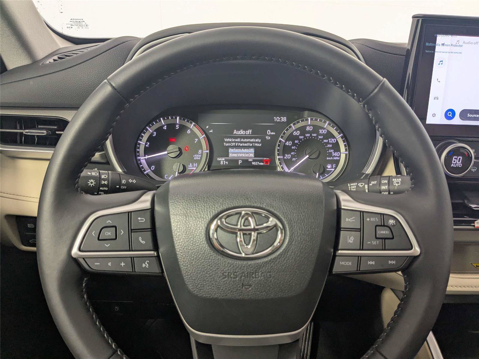 Certified 2025 Toyota Highlander XLE FWD image 19
