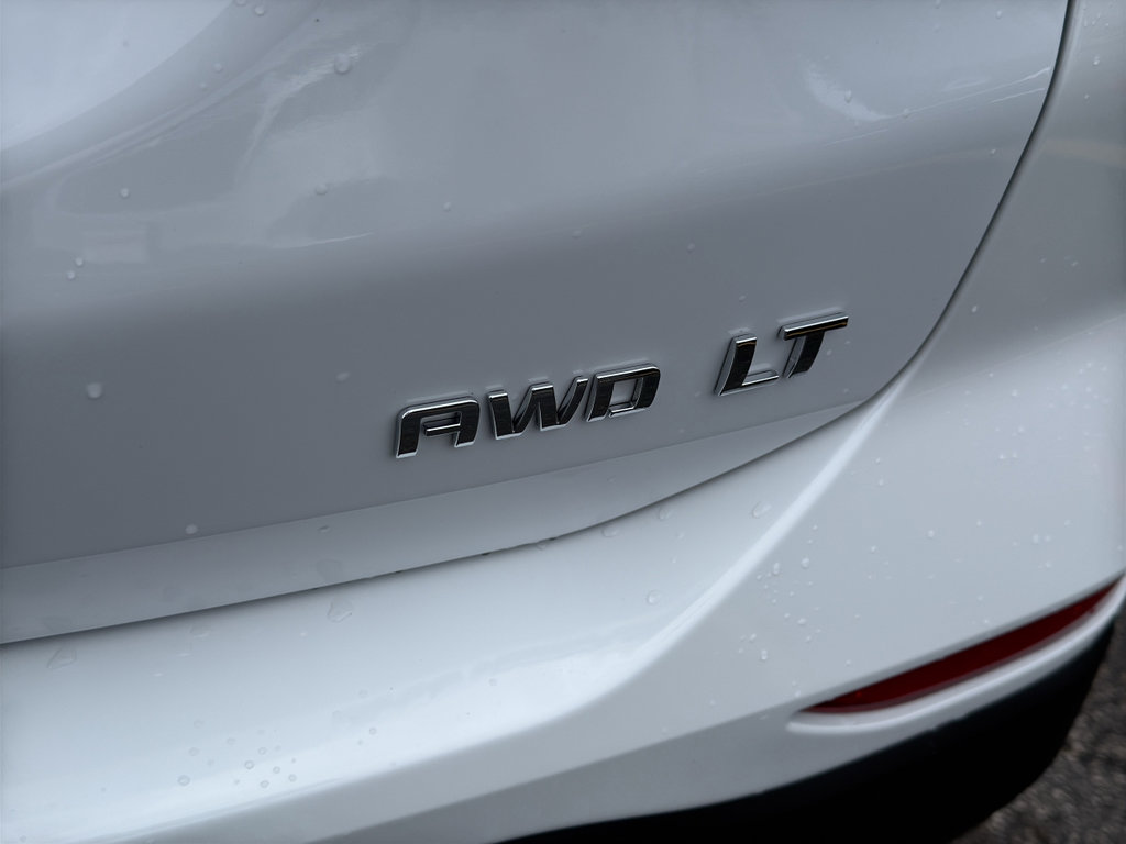 Used 2024 Chevrolet Equinox LT AWD/4WD image 8